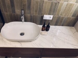 Laminam Statuaretto Lucidato 12mm, стільниця, стільниці, стільниці для кухні, штучний камінь, стільниця з штучного каменю, штучний камінь стільниця ціна, акриловий камінь, столєшня ціна, штучный камень, гранітна мойка, купити штучний камінь, стільниця із штучного каменю, стільниця зі штучного каменю ціна, штучний камінь ціна, blanco norte, blanco zeus, blend nero, calacatta negro, calacatta venato, laminam 3 mm, laminam argento, laminam basalto vena scura, laminam bianco statuario venato, laminam collection crusca, laminam collection perla, laminam filo oro, laminam i naturali marmi, laminam fokos rena, laminam kanka black, laminam kotan beige, laminam neve, laminam statuario venato, laminam travertino navona, laminam travertino romano, laminam uk, laminam video, marengo silestone, montelli solid surface, nm102, samsung staron bright white, silestone altair, spa 04, staron confection, staron magnolia, staron metallic, staron ocean view, staron pearl, staron pebble blue, staron quasar white, staron white, tristone corian, камень corian, камень tristone, кварц avant, столешня ціна, столешні з штучного каменю ціна, столешні кухонні, стільниця зі штучного каменю, штучний камін ціна, штучний камінь на кухні, кромка для стільниці